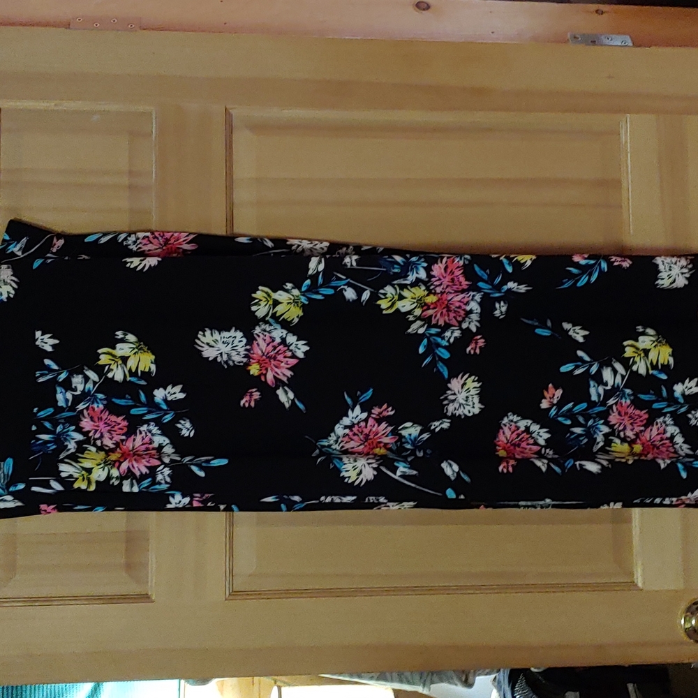 EUC Black Floral Maxi Skirt
